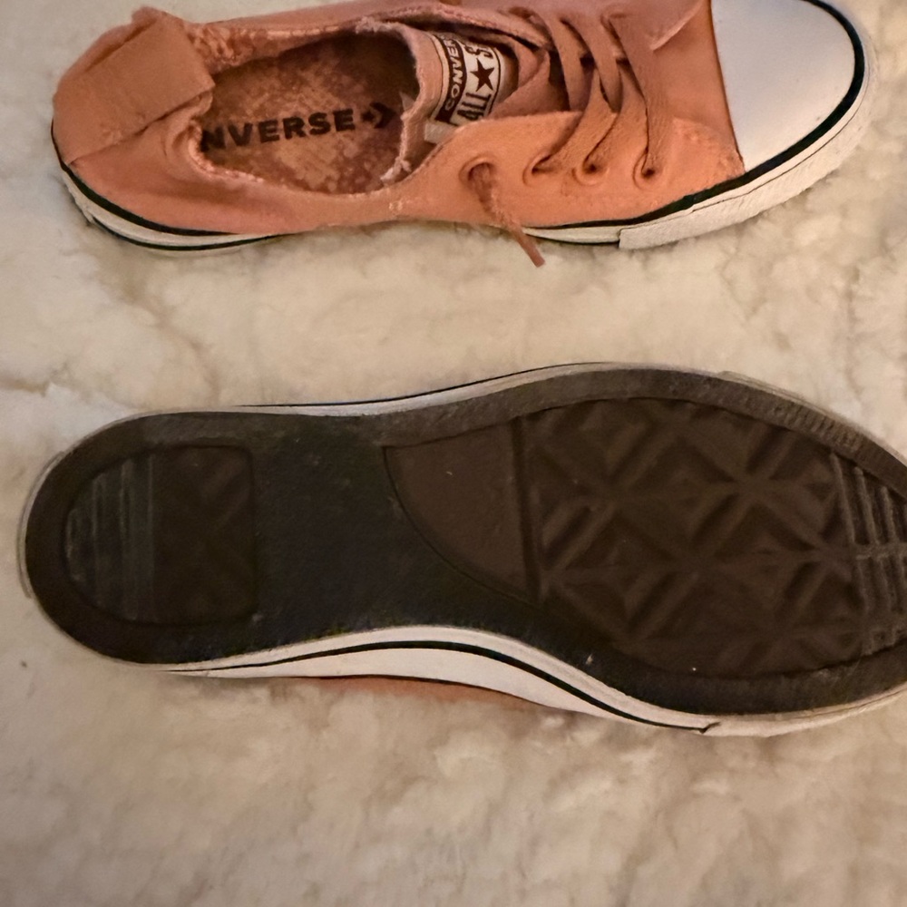 Converse pink Low Top Sneakers with White Toe Caps - Picture 7 of 7